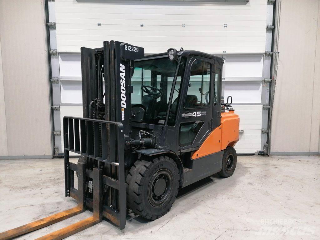 Doosan G45SC-7 Stivuitor GPL