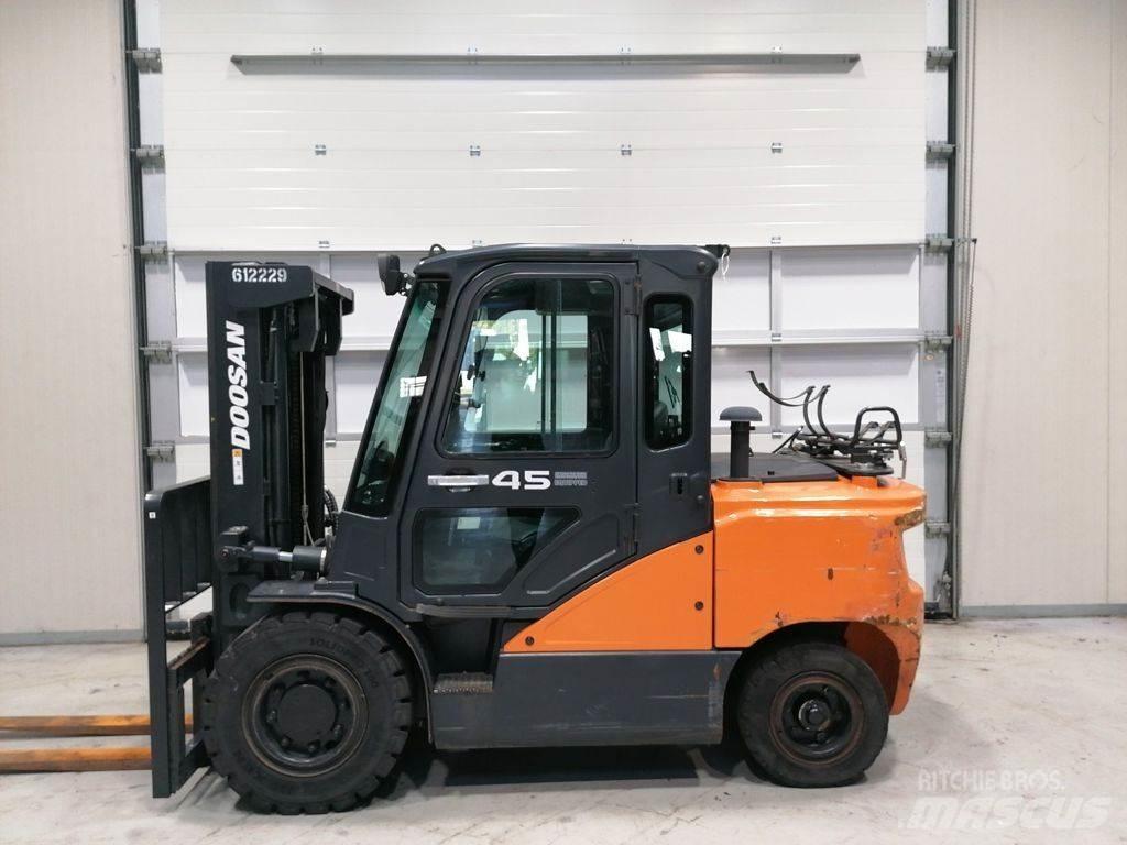 Doosan G45SC-7 Stivuitor GPL