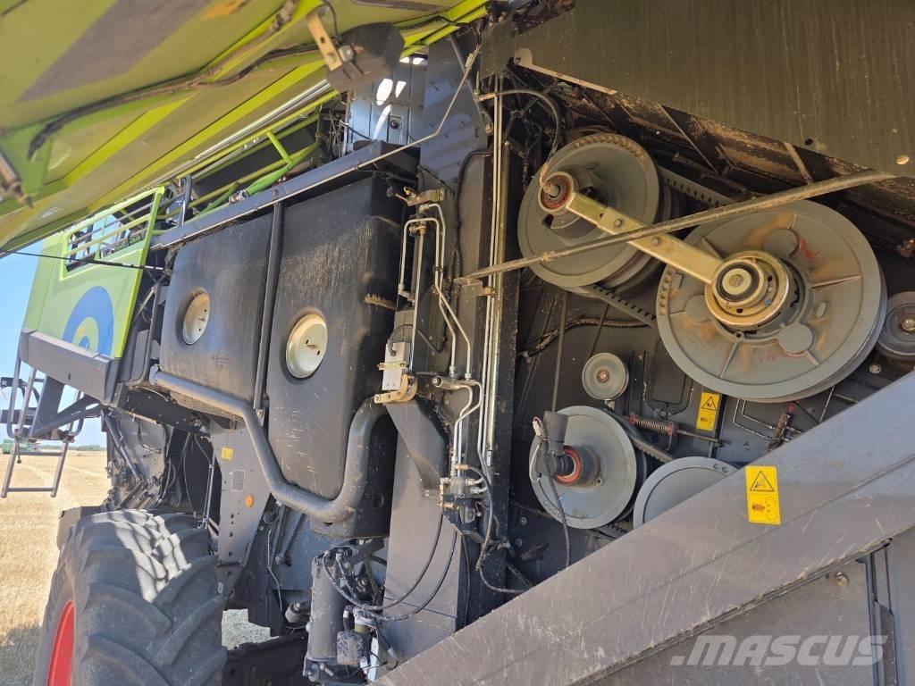 CLAAS Lexion 780 TT Combine de secerat