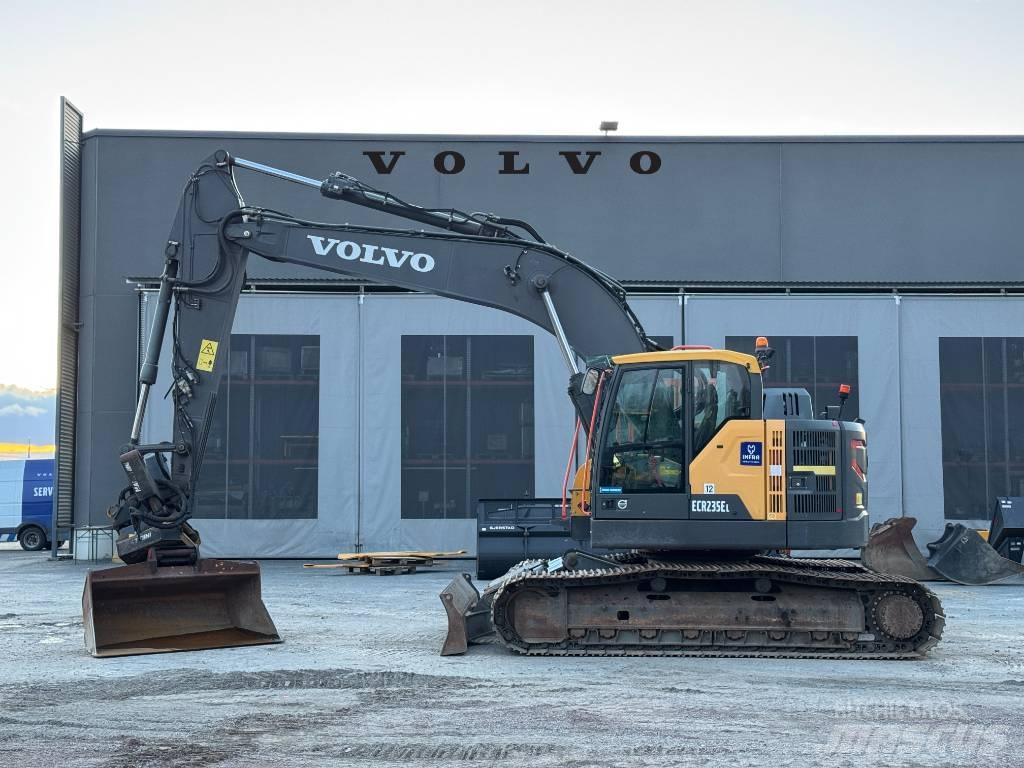 Volvo ECR 235 EL Excavatoare pe șenile
