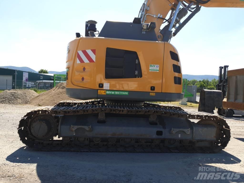 Liebherr R 926 Excavatoare pe șenile
