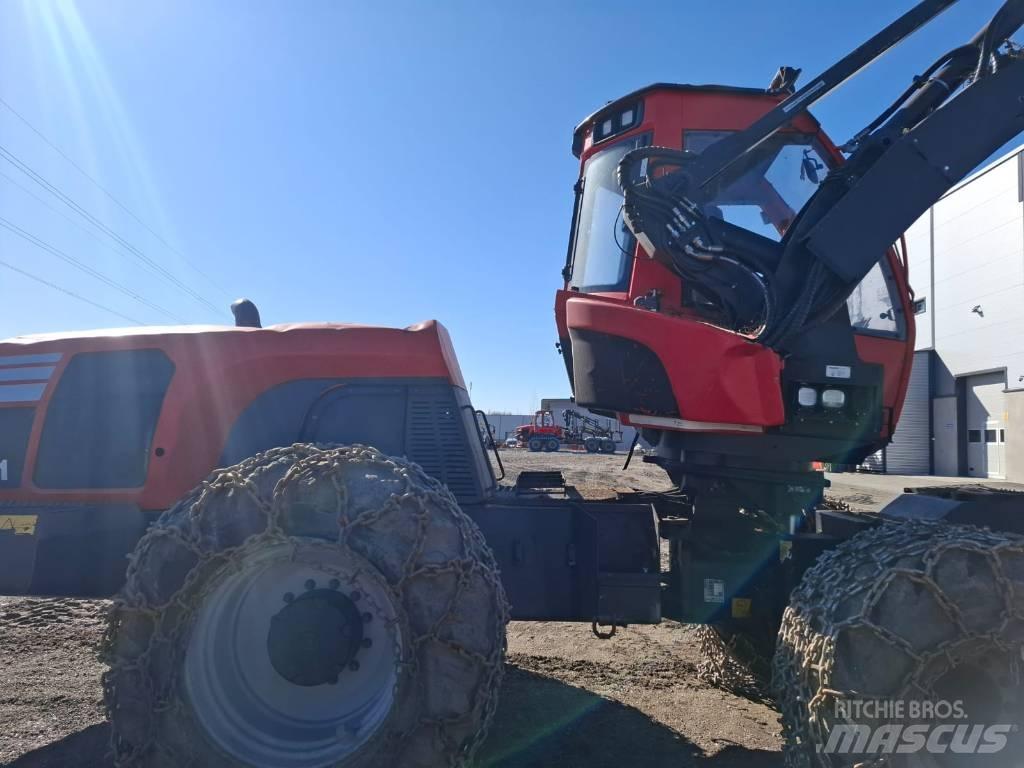 Komatsu 911.6 Combine forestiere