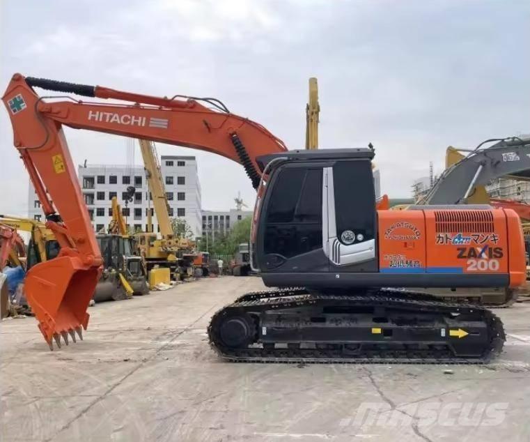 Hitachi ZX 200 Excavatoare pe șenile
