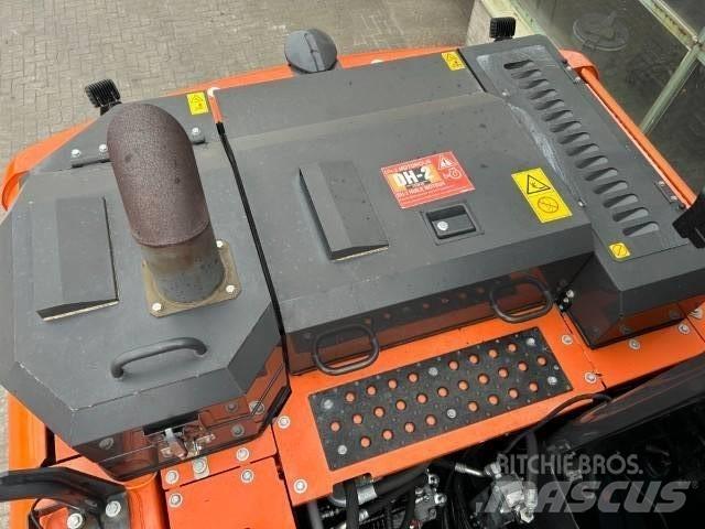 Hitachi ZX 140 W-6 Excavatoare cu roti