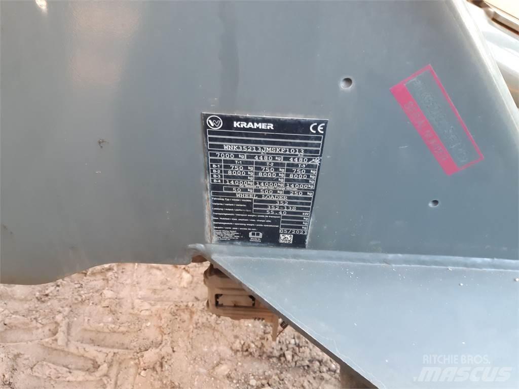 Kramer 8105 Incarcator pe pneuri