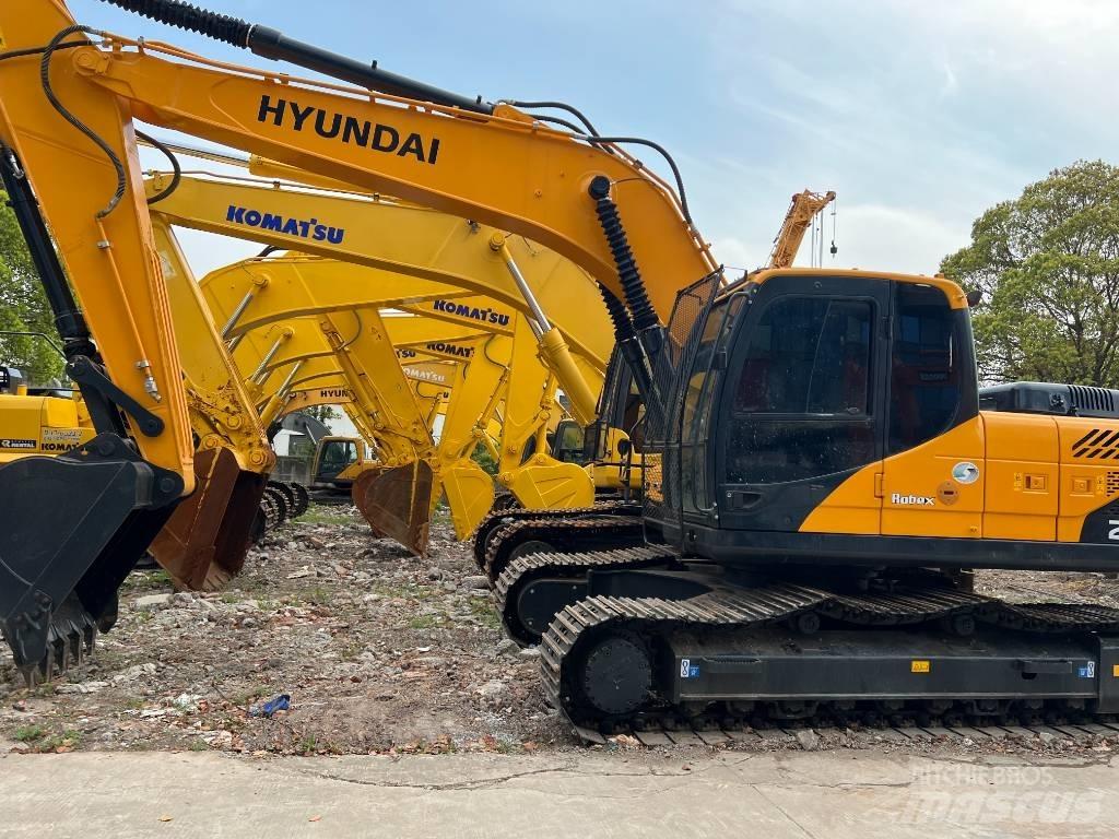 Hyundai 220LC-9S Excavatoare pe șenile
