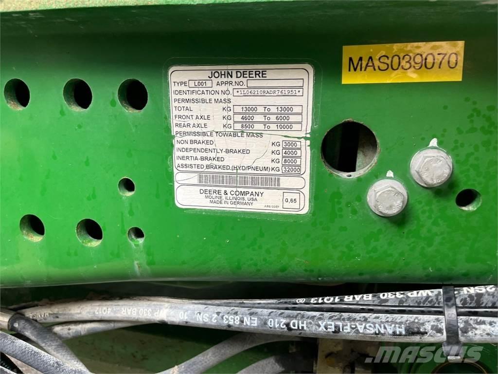 John Deere 6210R Tractoare