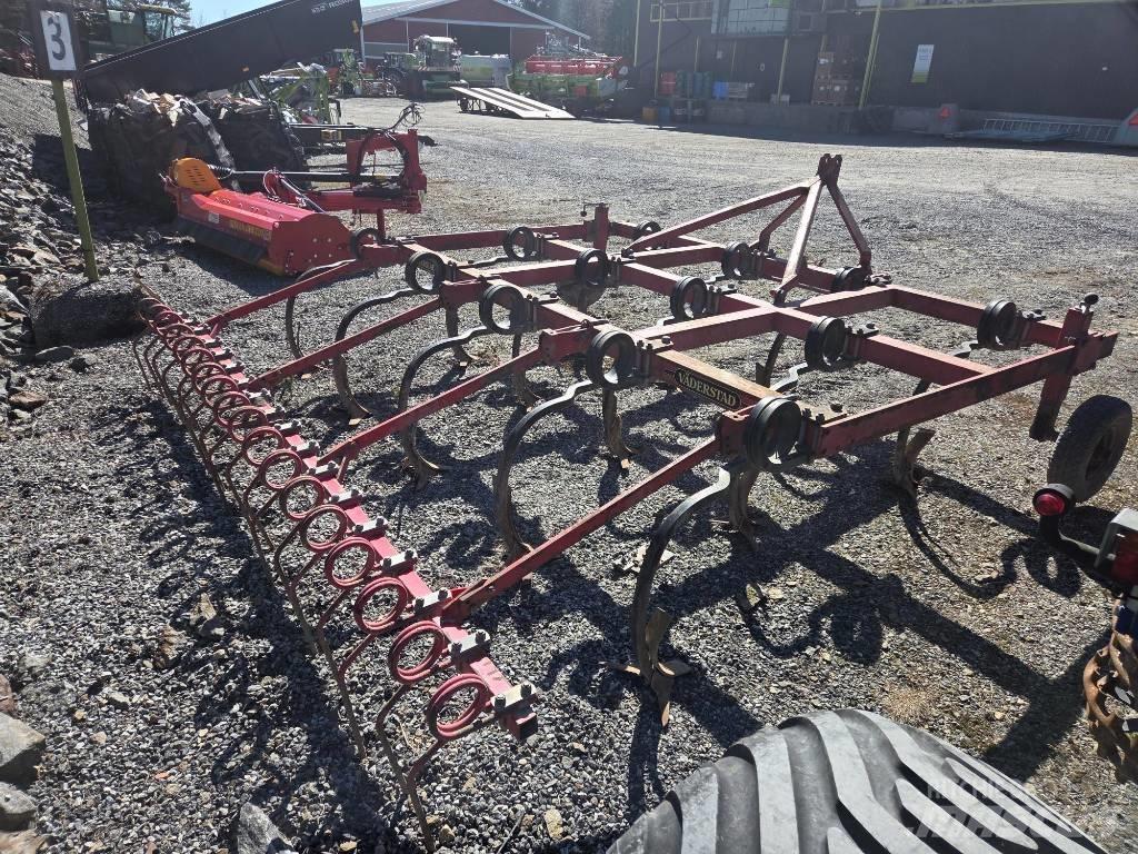 Väderstad Cultivator Cultivatoare