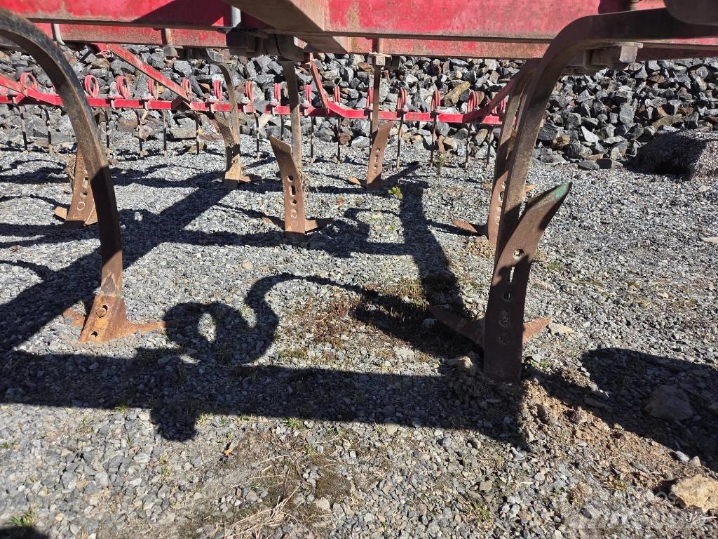 Väderstad Cultivator Cultivatoare
