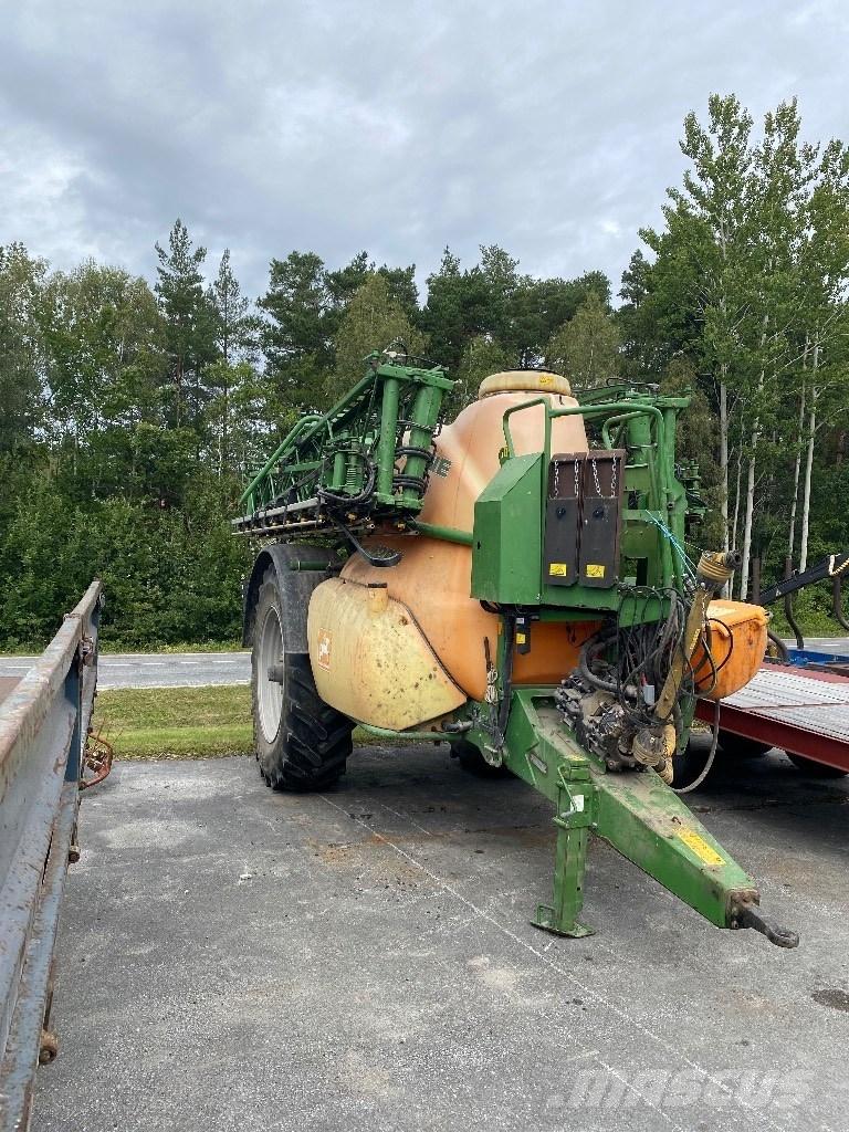 Amazone UX 5200 36m Tractoare agricole sprayers