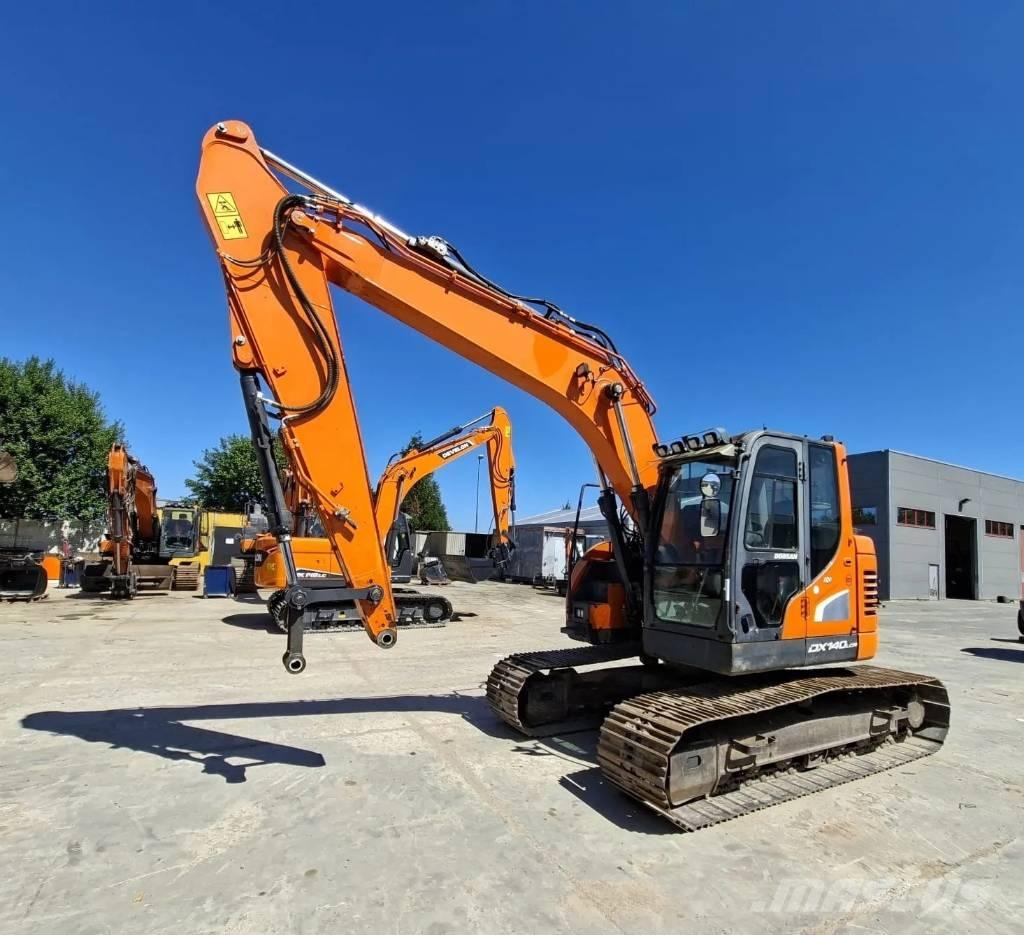 Doosan DX140LCR-5 Excavatoare pe șenile
