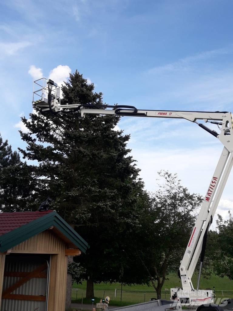 Matilsa Parma17 Platforme aeriene montate pe remorca