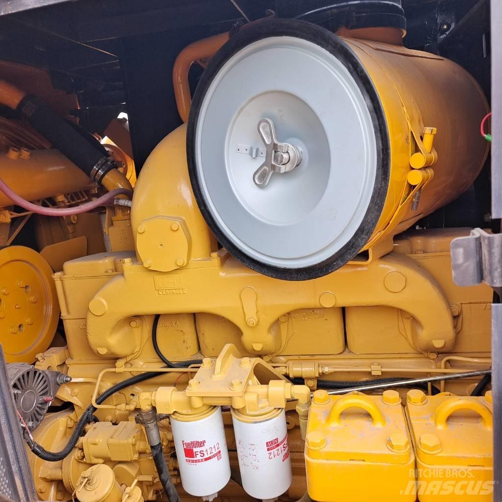 Shantui SD 22 Excavatoare pe șenile

