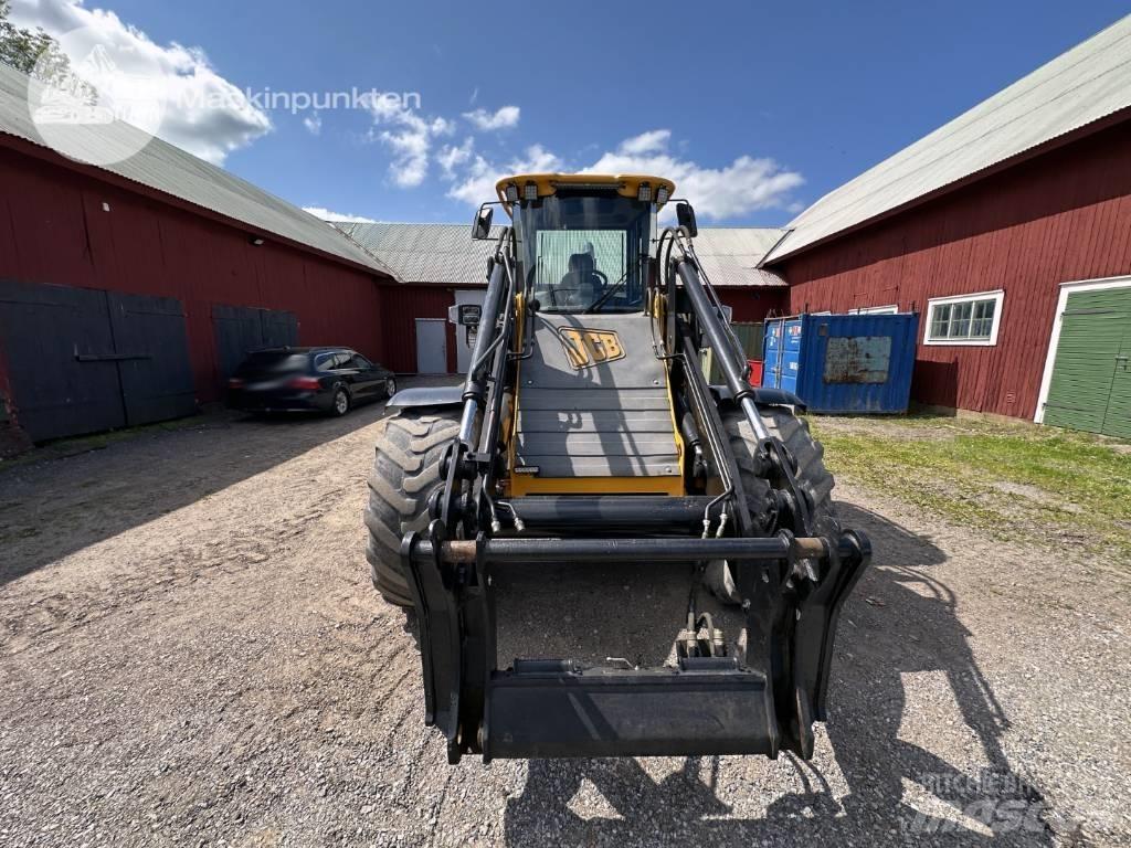 JCB 412 Incarcator pe pneuri