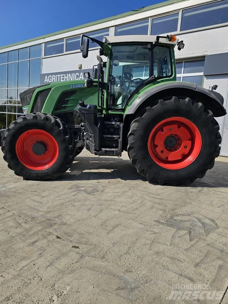 Fendt 828 Tractoare