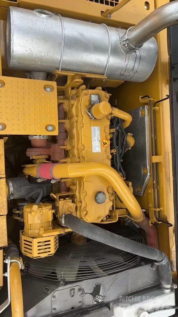 CAT CAT330D2L Excavatoare 7t - 12t