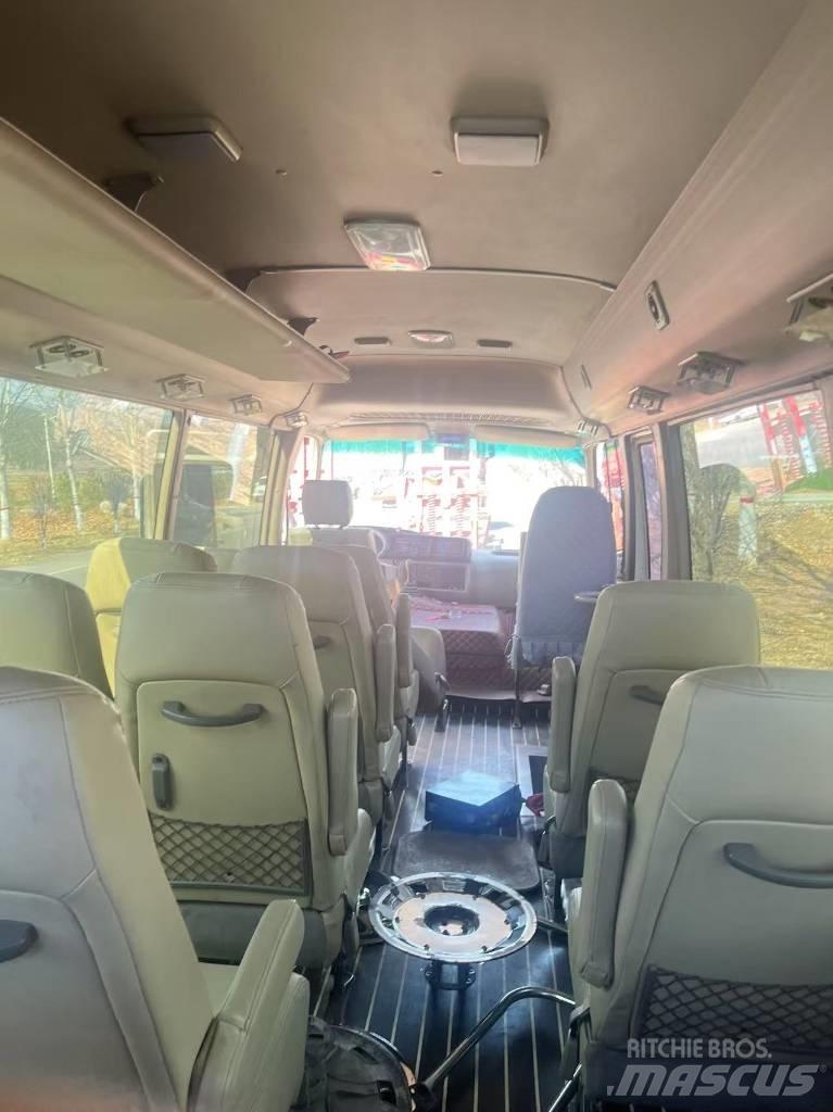 Toyota Coaster Bus Mini autobuze