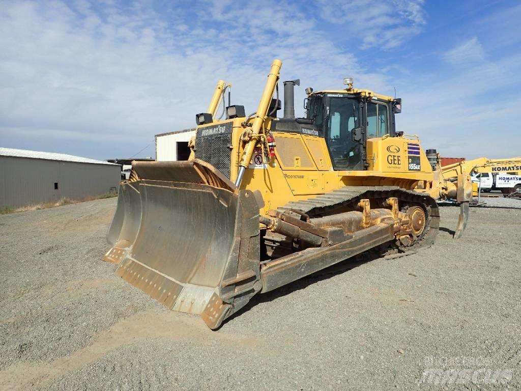 Komatsu D155AX-8 Buldozere pe senile