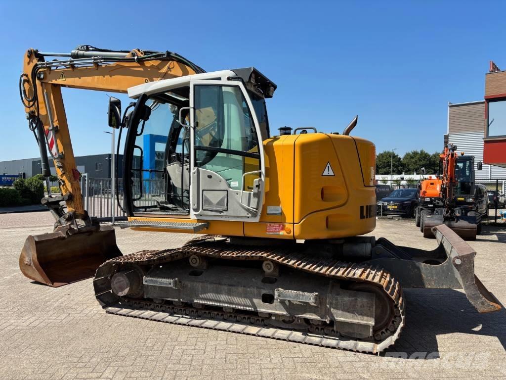 Liebherr R 914 Excavatoare pe șenile
