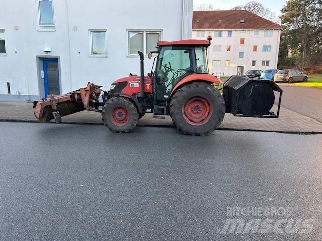 Kubota 7060M Tractoare