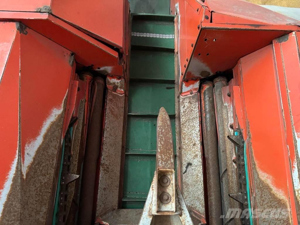 Bourgoin JL 410 A Combine de secerat