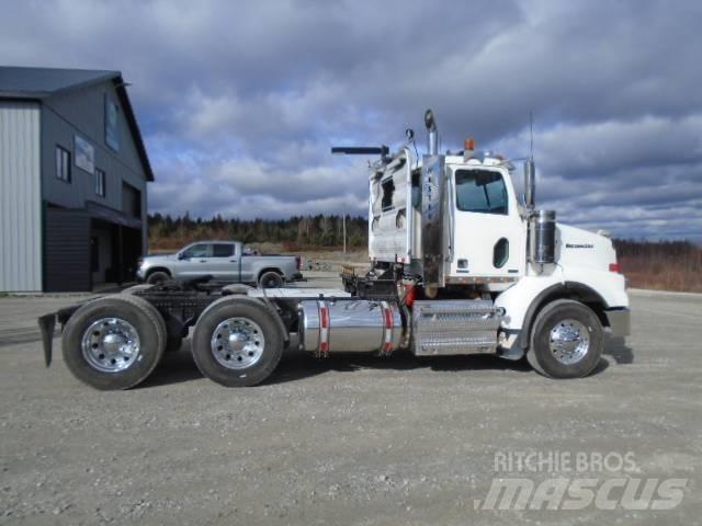 Western Star 4900 SA Autotractoare