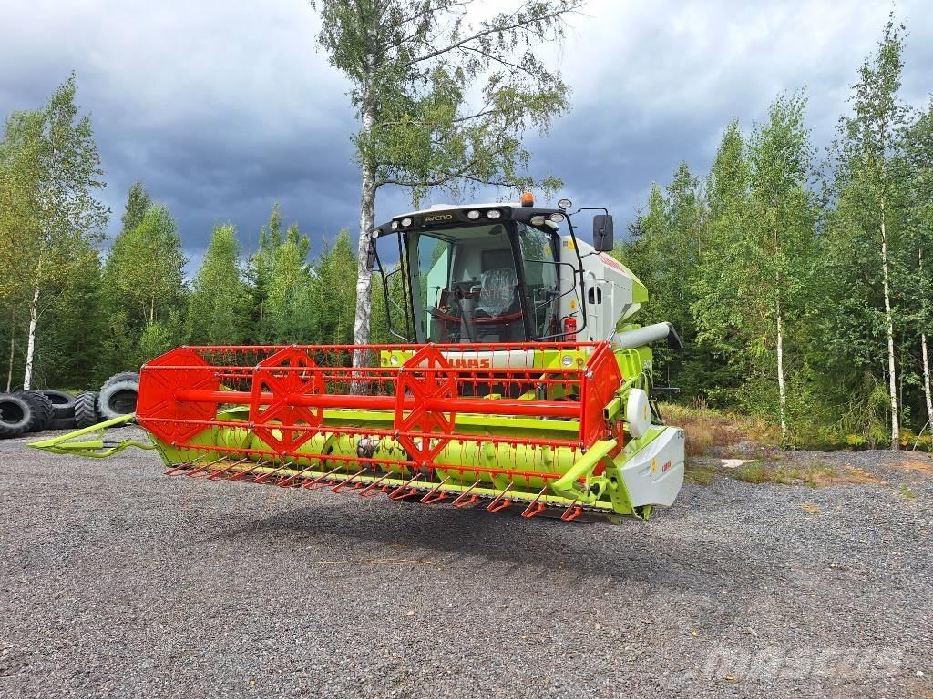 CLAAS Avero 240 Combine de secerat
