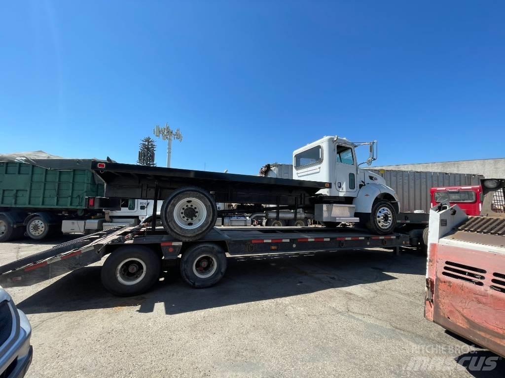 Peterbilt 337 Autotractoare