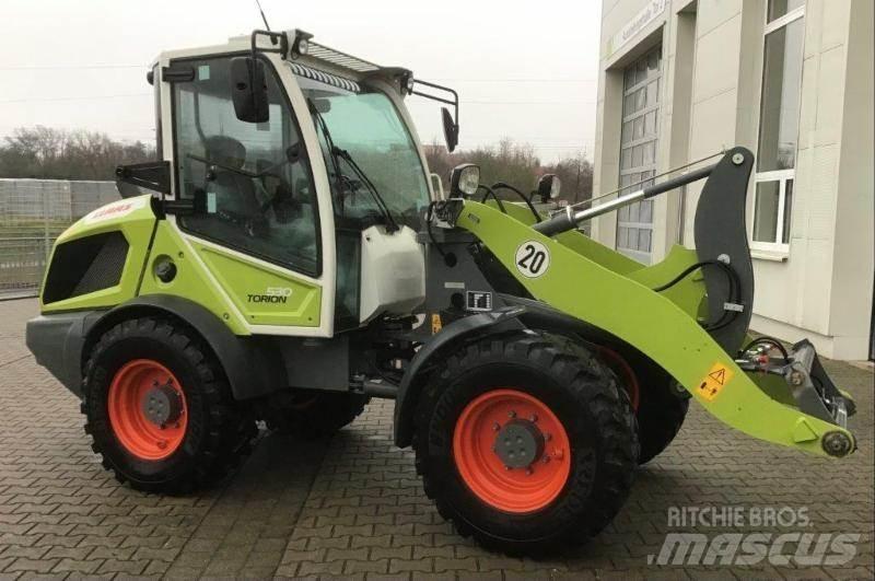 CLAAS TORION 530 Incarcator pe pneuri