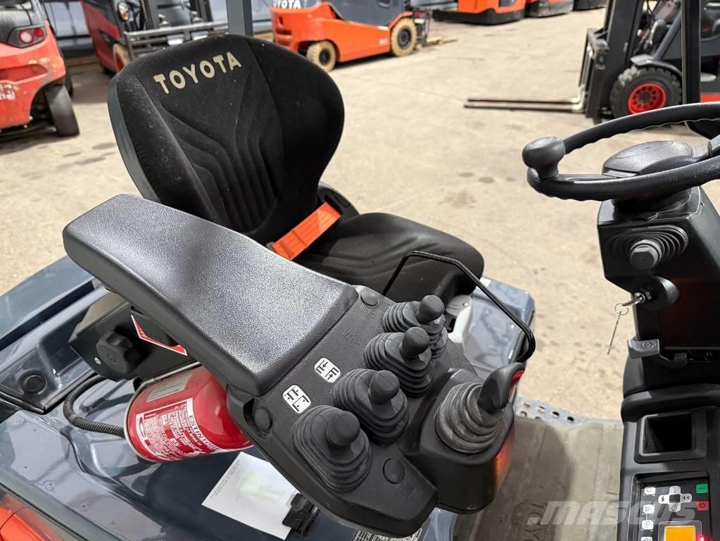 Toyota 8 FBEK 16 T Stivuitor electric