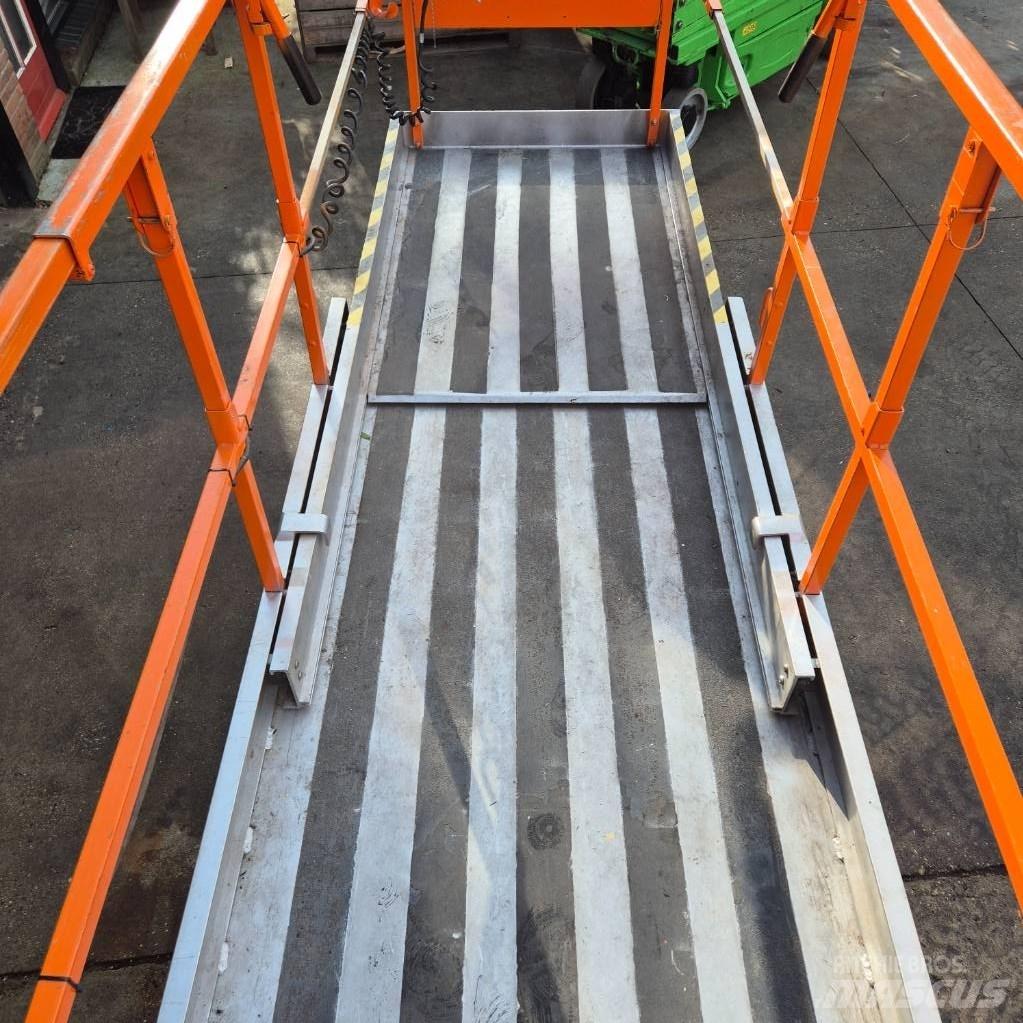 JLG 3246 ES Platforme foarfeca