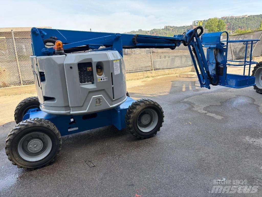 Genie Z 34/22 RT Nacele cu brat articulat