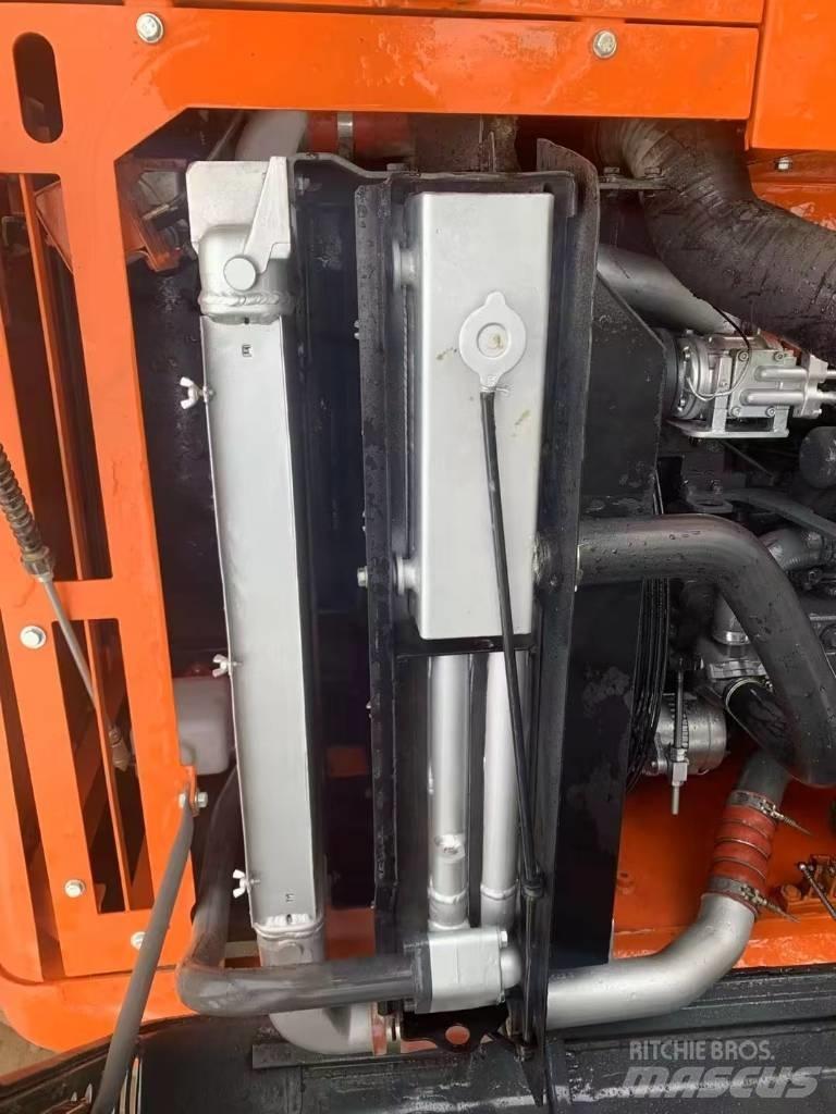 Doosan DX300LC-9C Excavatoare pe șenile
