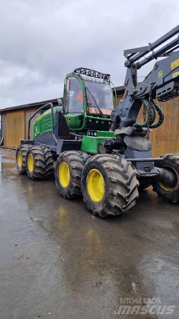 John Deere 1270 G Combine forestiere