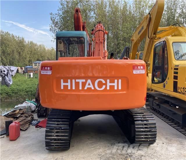 Hitachi EX120 Excavatoare pe șenile

