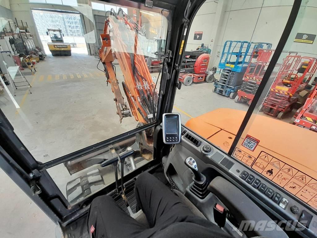 Doosan DX 85 R-3 Excavatoare 7t - 12t