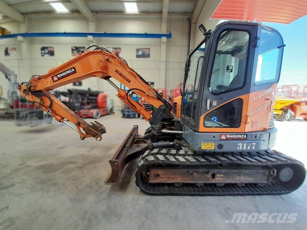 Doosan DX 85 R-3 Excavatoare 7t - 12t