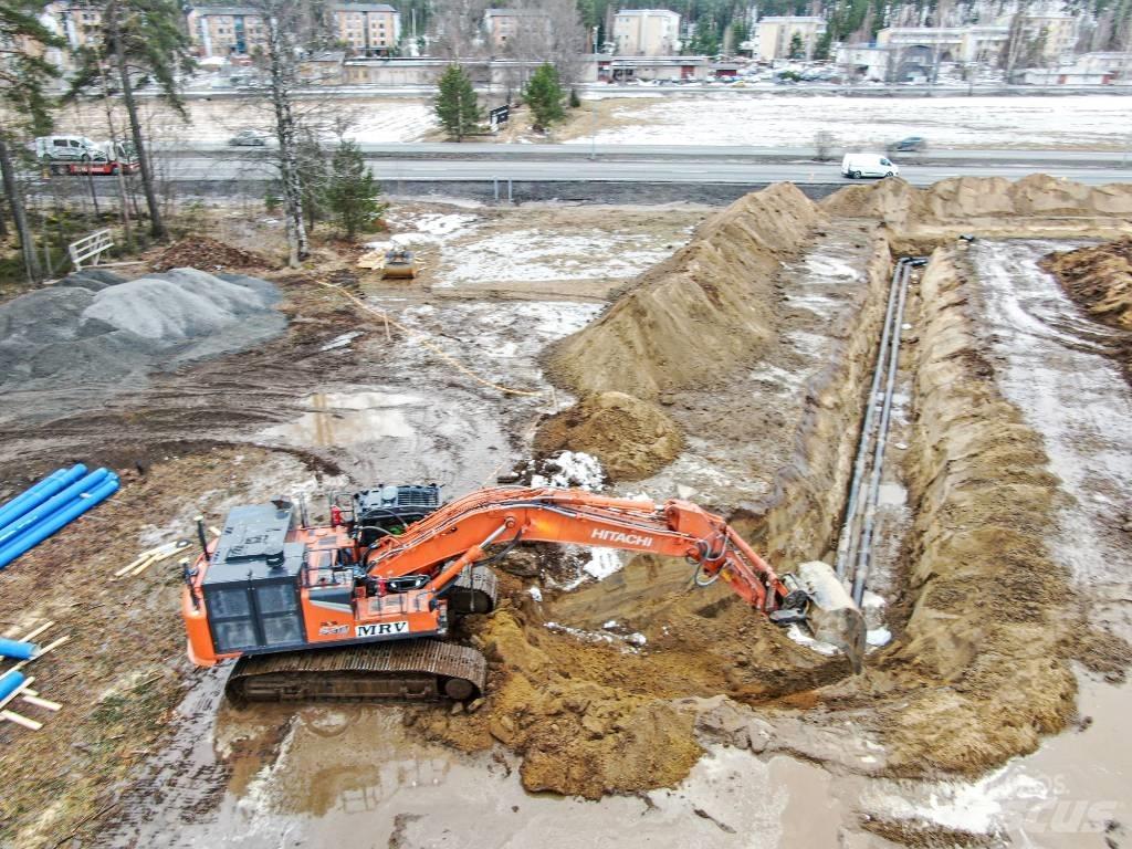 Hitachi ZX530LCH-7 Excavatoare pe șenile
