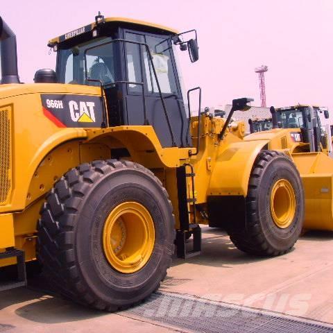 CAT 966H Incarcator pe pneuri