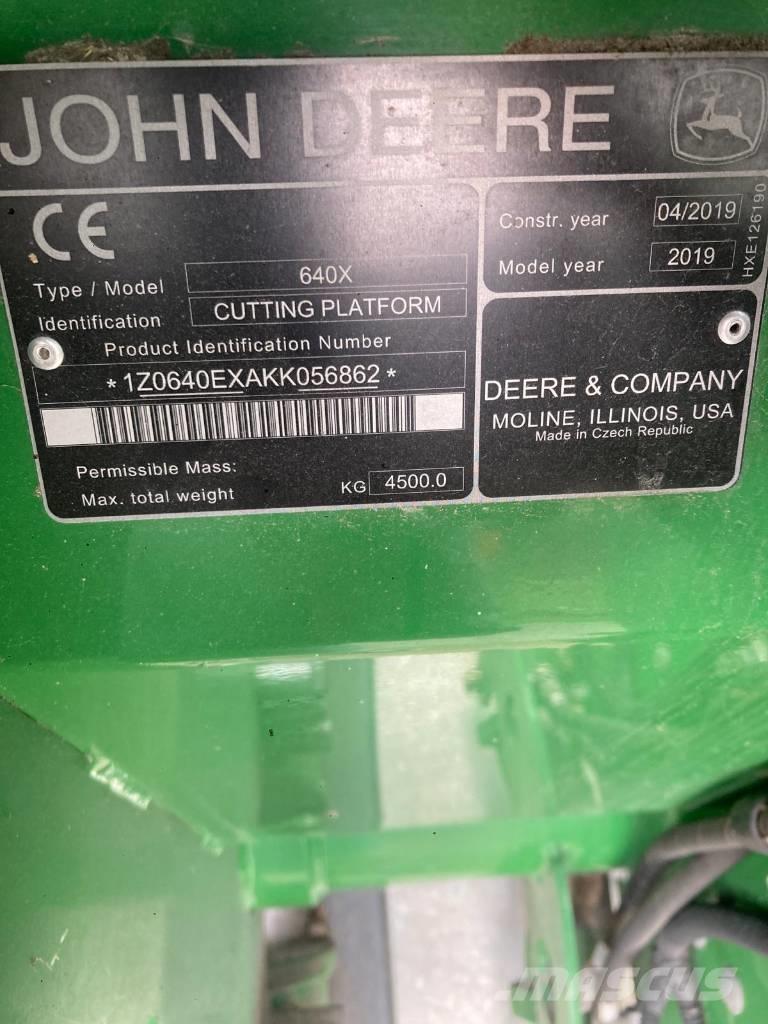 John Deere 640 X Combine de secerat