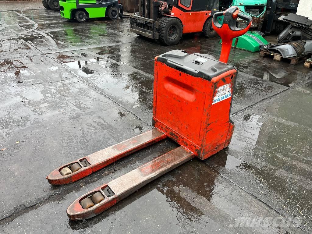 Linde T18 /152/    V-4230 Transpaleti autopropulsanti