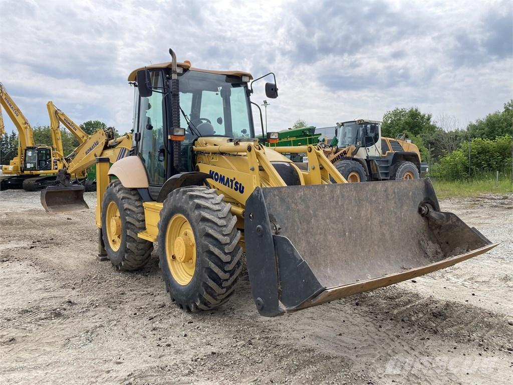 Komatsu WB93S-5E0 Buldoexcavatoare