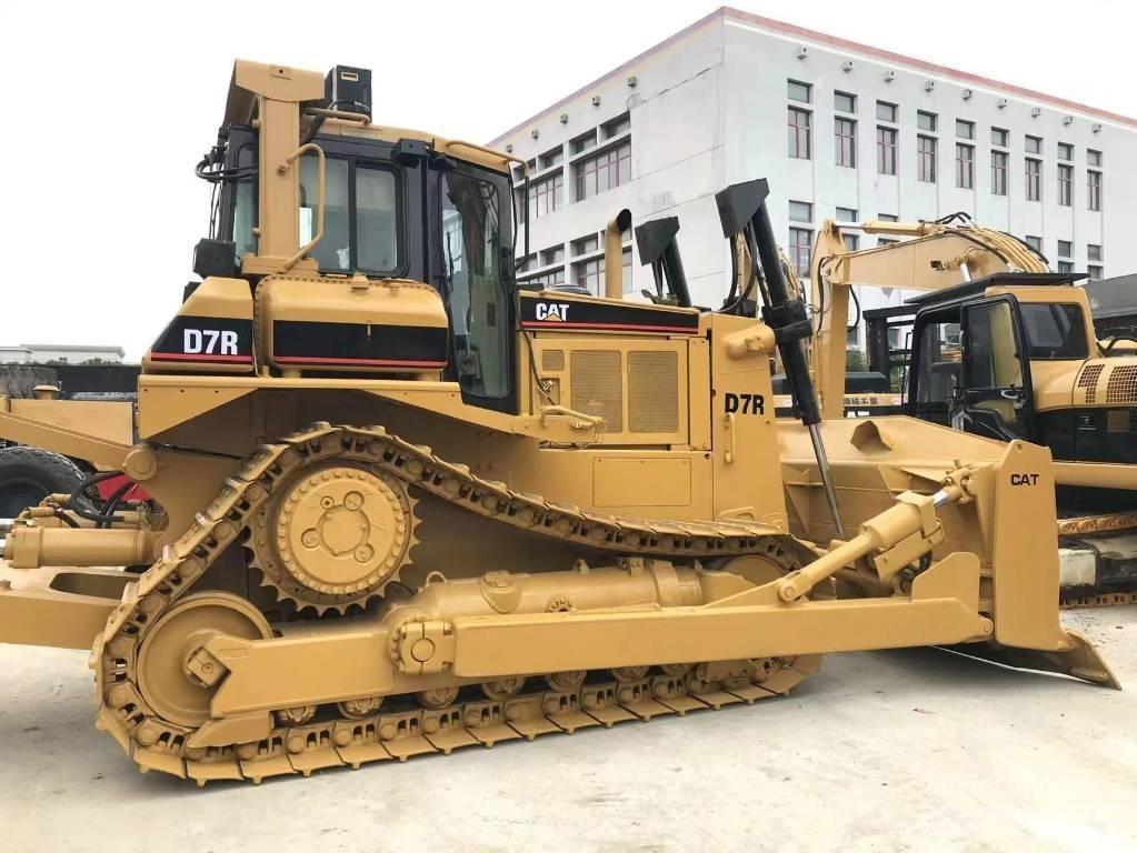 CAT D 7 R Buldozere pe senile