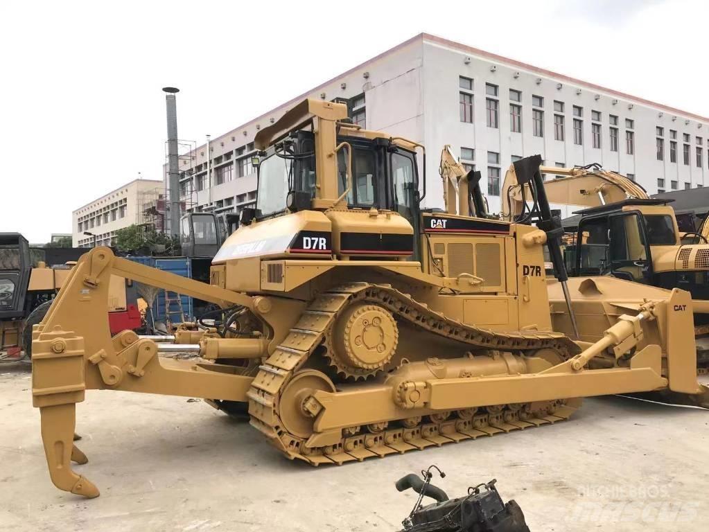 CAT D 7 R Buldozere pe senile