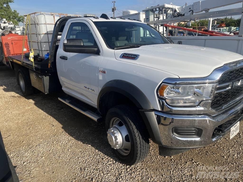 RAM 5500 Camioane platforma/prelata