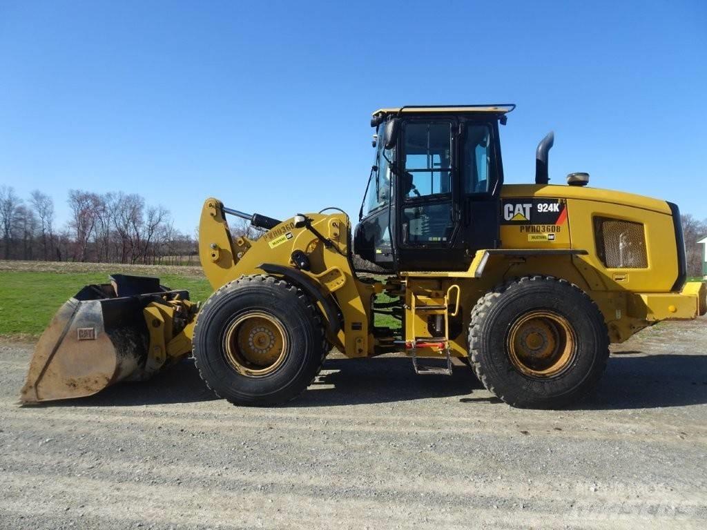 CAT 924K Incarcator pe pneuri