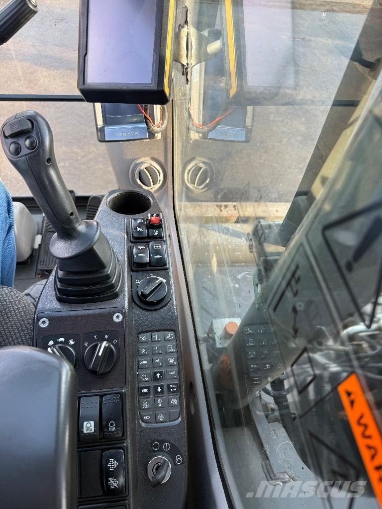 Volvo EW 140 D Excavatoare cu roti