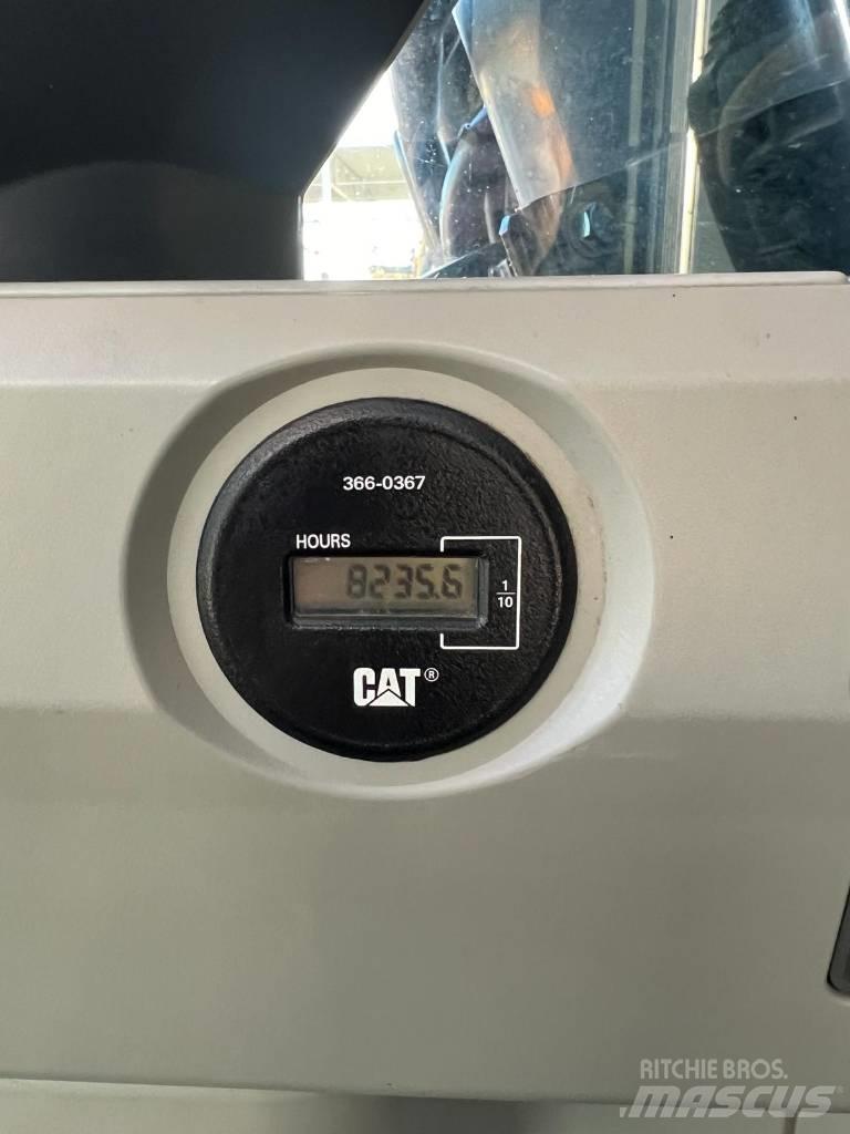 CAT 320 EL Excavatoare pe șenile

