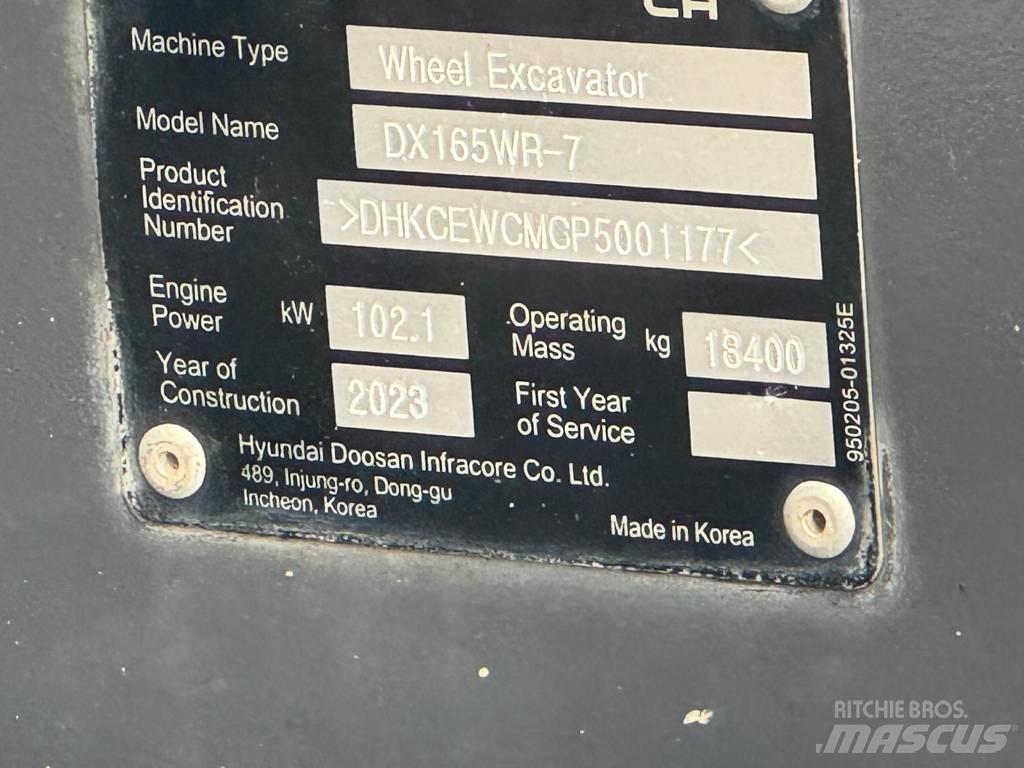 Doosan DX165WR-7 Excavatoare cu roti