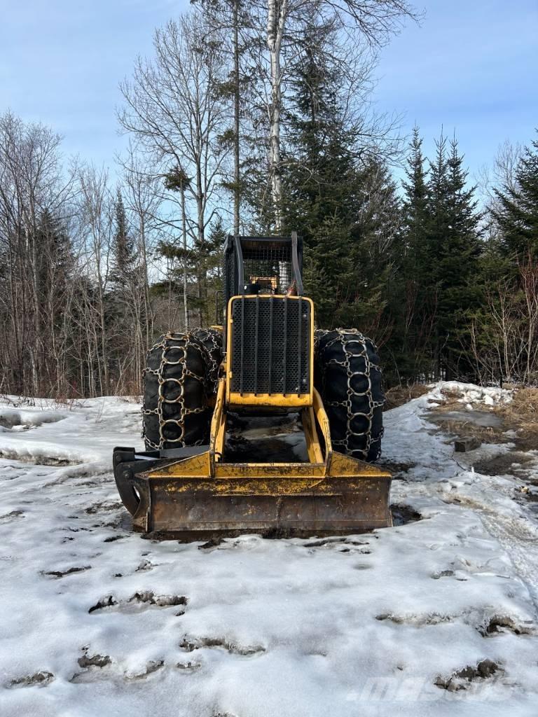 John Deere 640 D Utilaje de manevrarea a bustenilor